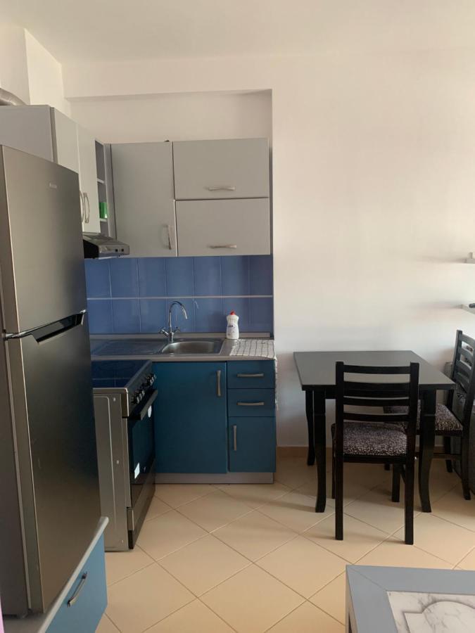 Beton Vlora B Studio Exterior photo